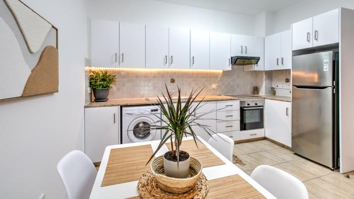 Image No.9-2 Bed Apartment for sale