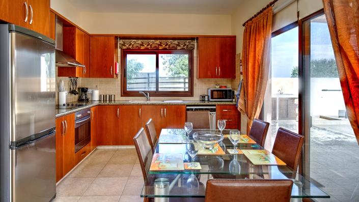 Image No.17-3 Bed Bungalow for sale