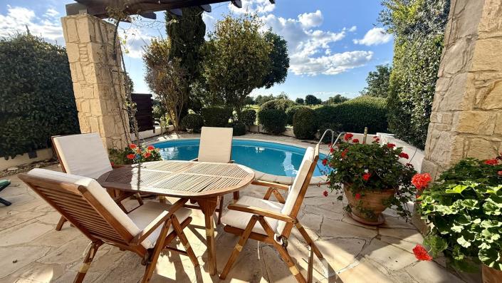 Image No.2-Villa de 2 chambres à vendre à Aphrodite Hills