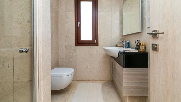 Image No.21-2 Bed Apartment for sale