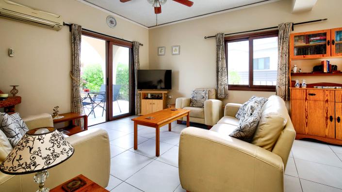 Image No.10-2 Bed Bungalow for sale
