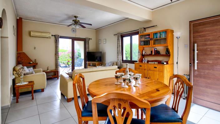 Image No.14-2 Bed Bungalow for sale