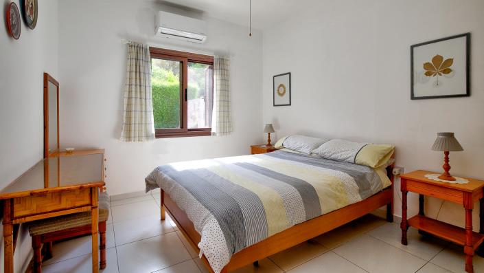 Image No.17-2 Bed Bungalow for sale