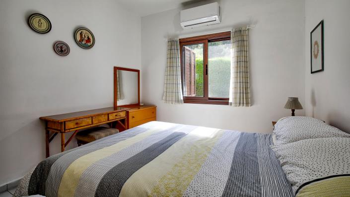Image No.18-2 Bed Bungalow for sale