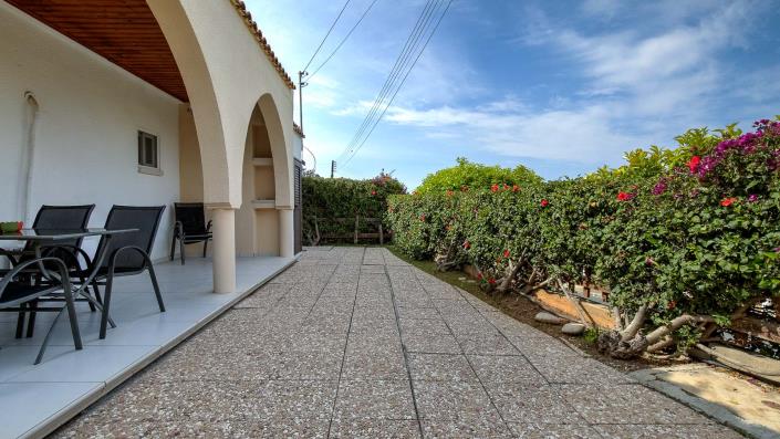 Image No.23-2 Bed Bungalow for sale