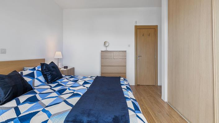 Image No.16-2 Bed Apartment for sale