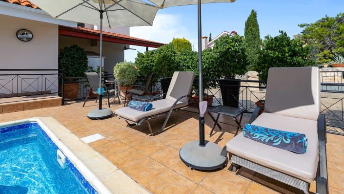 Image No.6-3 Bed Villa / Detached for sale