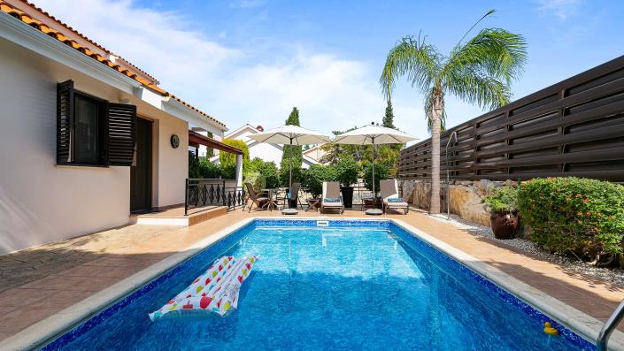 Image No.8-3 Bed Villa / Detached for sale