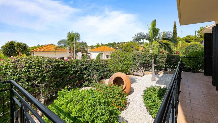 Image No.32-3 Bed Villa / Detached for sale
