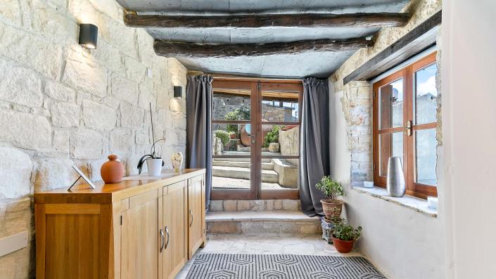 Image No.28-2 Bed Village House for sale
