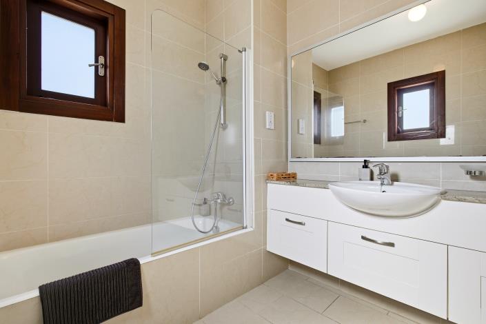 Image No.21-2 Bed Apartment for sale