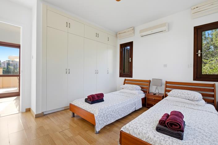 Image No.18-2 Bed Apartment for sale
