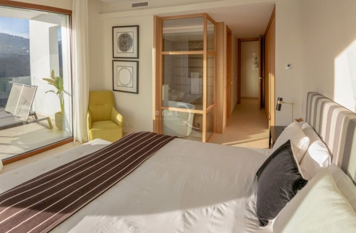 Image No.8-Appartement de 2 chambres à vendre à Benahavis