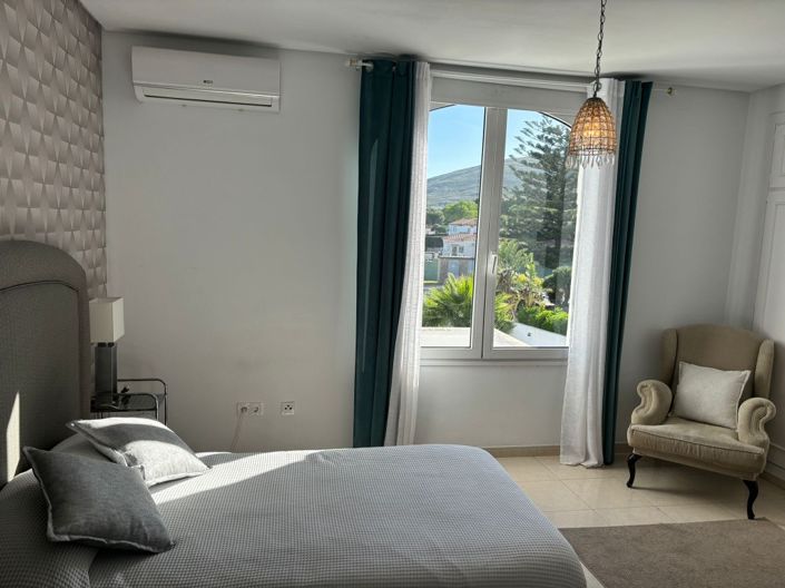 Image No.12-Villa de 6 chambres à vendre à La Línea de la Concepción