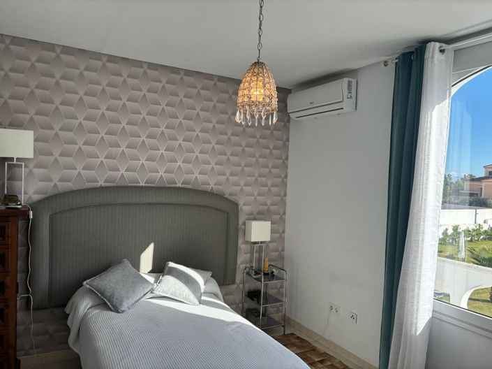 Image No.13-Villa de 6 chambres à vendre à La Línea de la Concepción