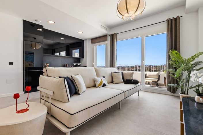 Image No.3-3 Bed Apartment for sale