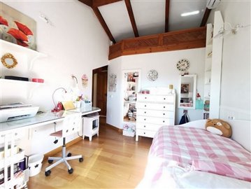 bedroom (1)