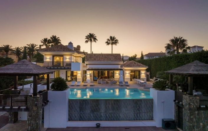 Image No.1-5 Bed Villa for sale