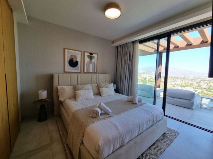 Image No.9-4 Bed Villa for sale