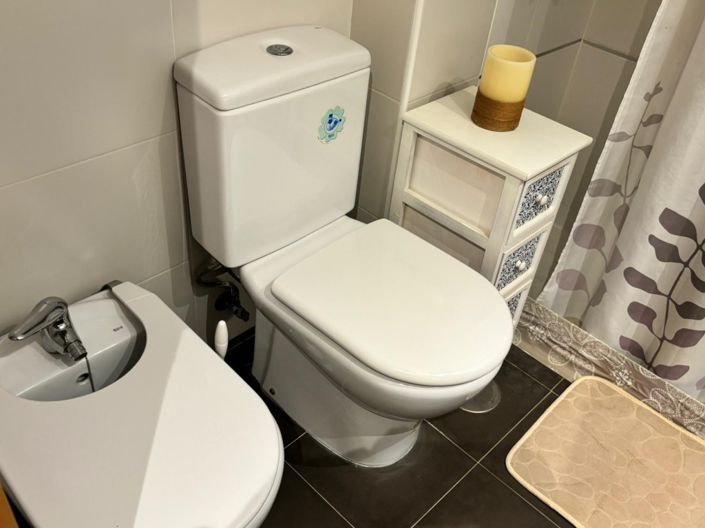 Image No.16-2 Bed Apartment for sale