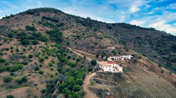 Image No.10-5 Bed Finca for sale