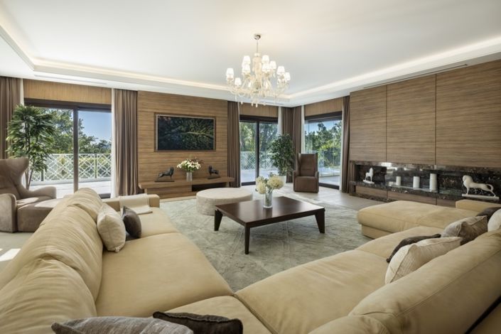 Image No.2-Villa de 6 chambres à vendre à Marbella