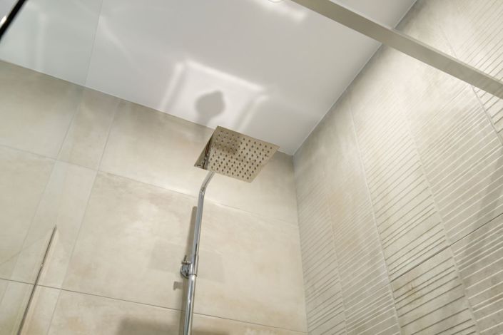 Image No.20-3 Bed Property for sale