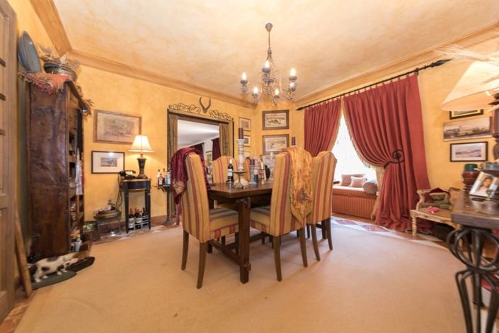 Image No.12-5 Bed Villa for sale