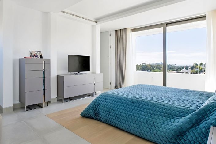 Image No.17-5 Bed Villa for sale