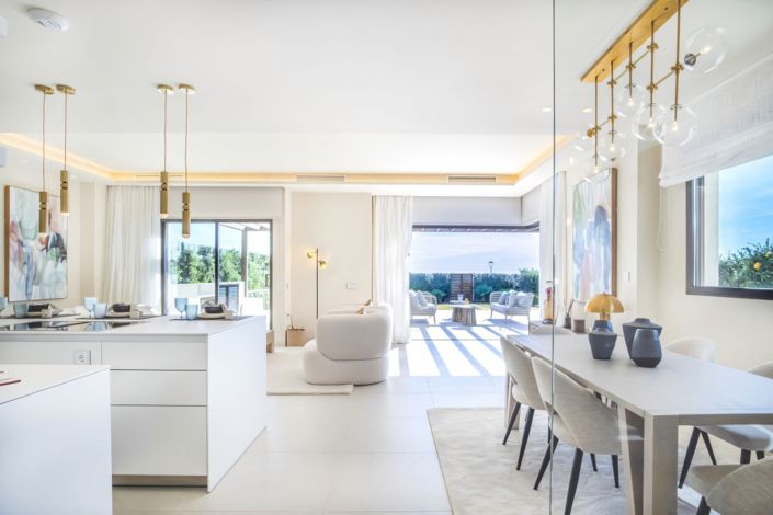 Image No.6-Villa de 4 chambres à vendre à Estepona