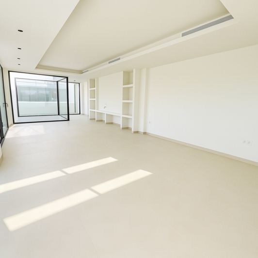 Image No.9-5 Bed Villa for sale