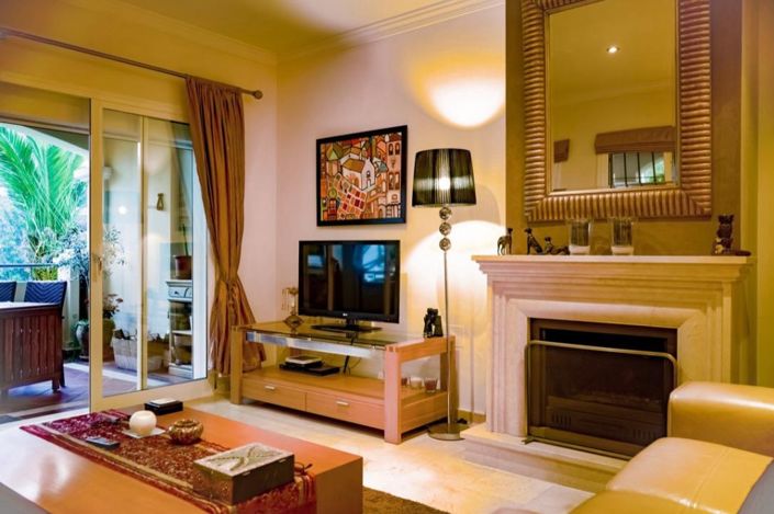 Image No.8-2 Bed Property for sale