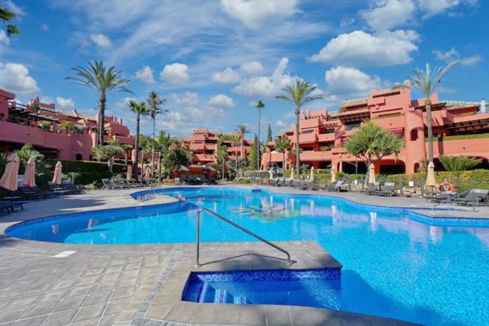 Image No.1-Appartement de 3 chambres à vendre à Estepona