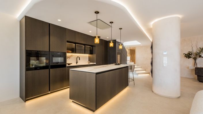 Image No.14-4 Bed Penthouse for sale