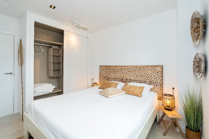 Image No.13-2 Bed Apartment for sale