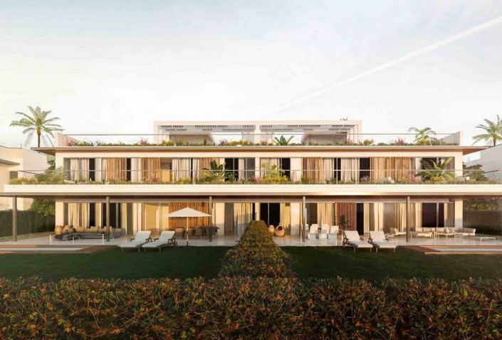 Image No.13-4 Bed Property for sale