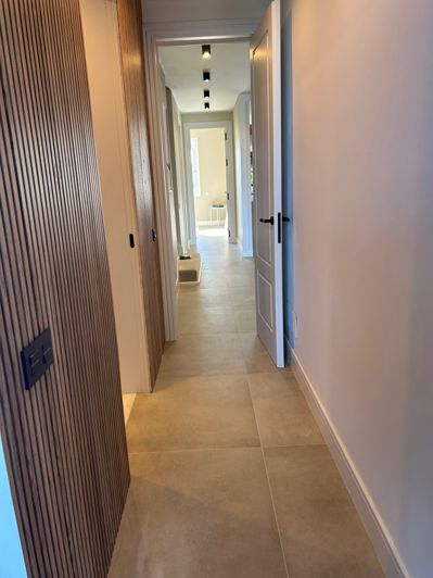 Image No.17-3 Bed Property for sale