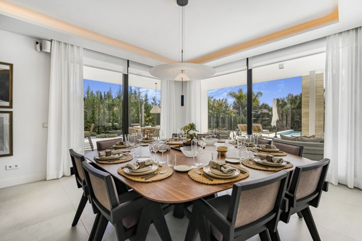 Image No.13-6 Bed Villa for sale