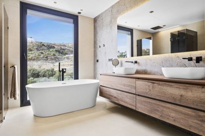 Bathroom1