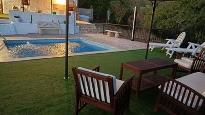 terrace-pool