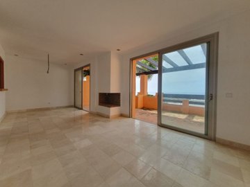 Living area 3