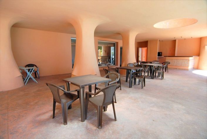 Image No.20-4 Bed Townhouse for sale