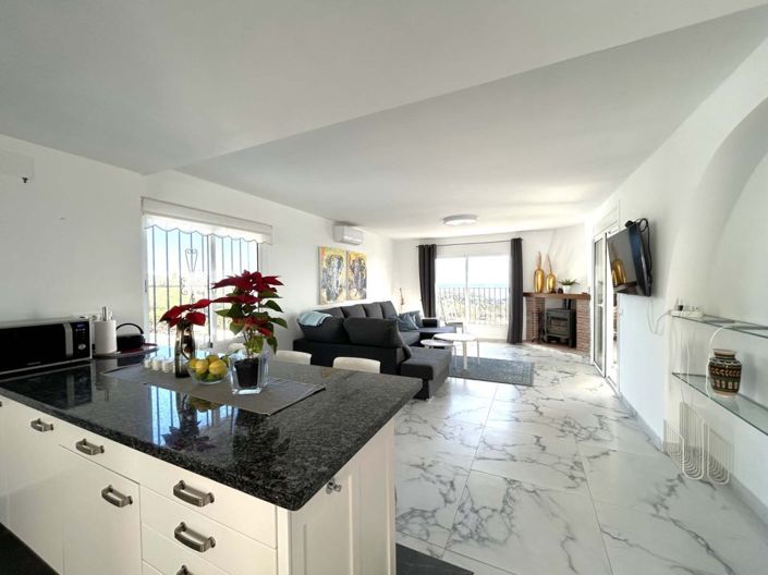 Image No.3-Villa de 5 chambres à vendre à Mijas Costa