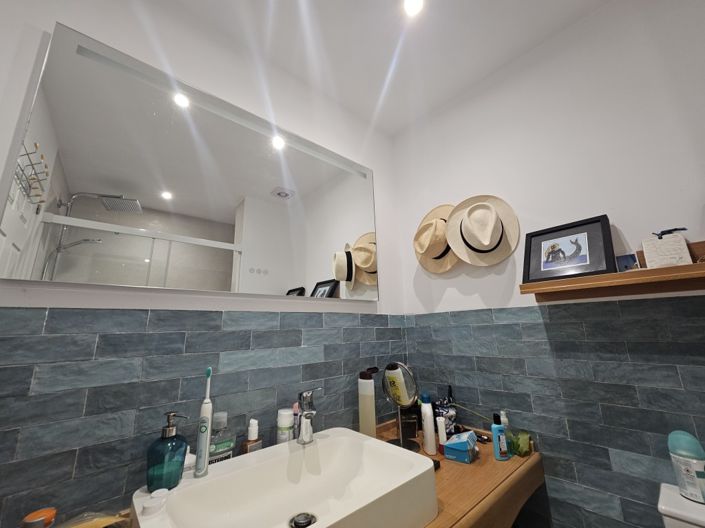 Image No.8-2 Bed Duplex for sale