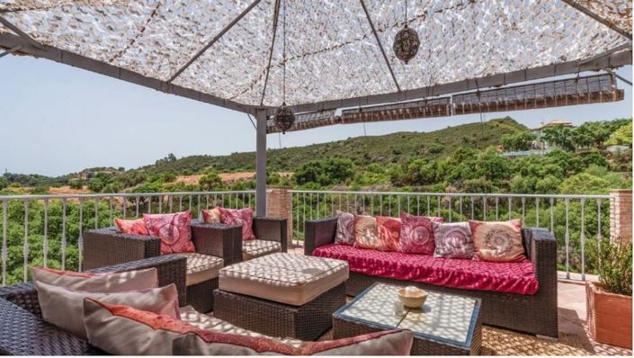 Image No.3-Villa de 3 chambres à vendre à Estepona