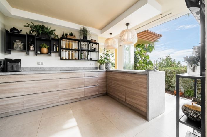 Image No.4-3 Bed Apartment for sale