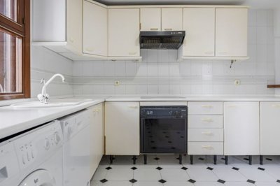 Kitchen 2