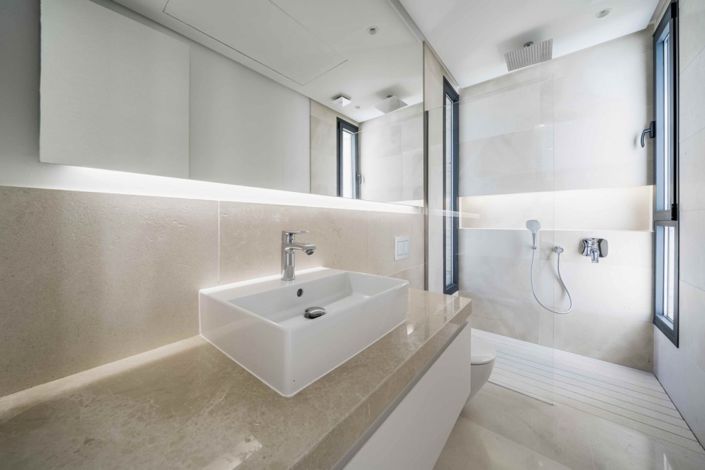 Image No.11-Villa de 4 chambres à vendre à Estepona