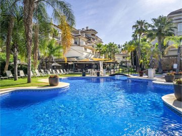 Aloha Hill Club apartment for sale (1)