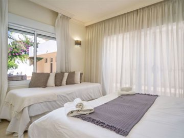 Aloha Hill Club apartment for sale (24)